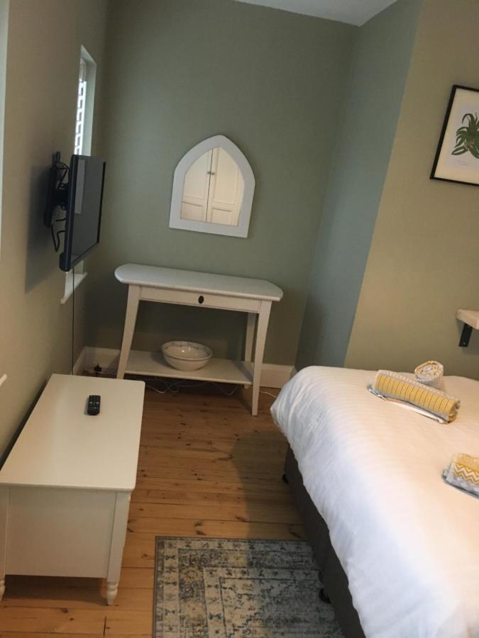 St Mary'S Cottage Boston Spa ภายนอก รูปภาพ